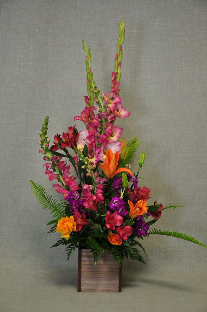 B1005 Asiatic Lilies & Mixed Flower