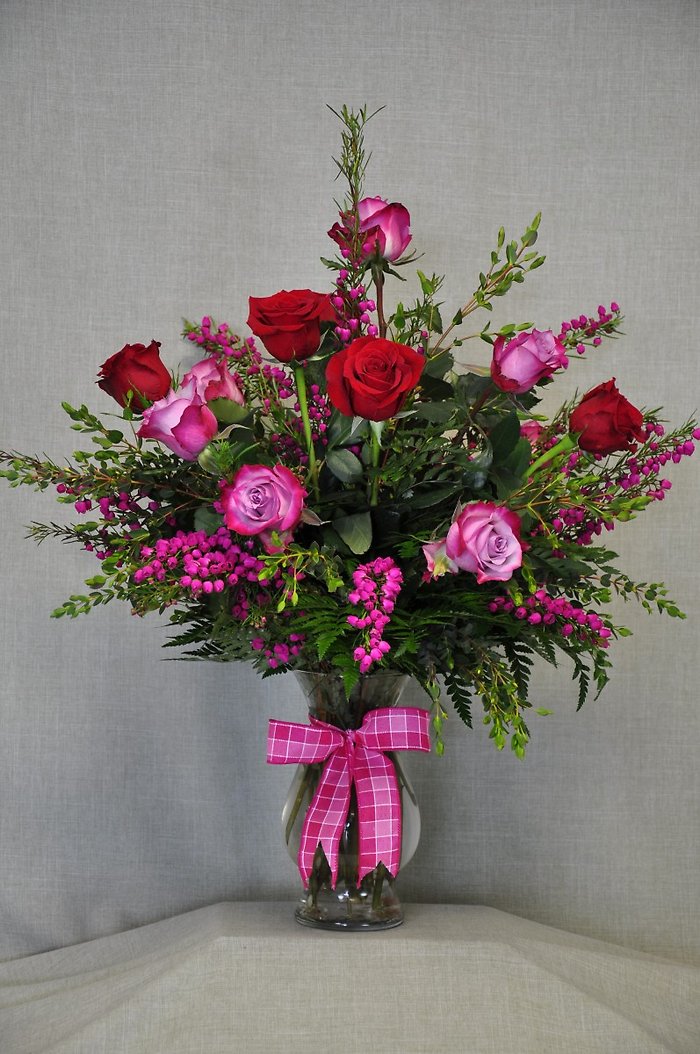 A1005 Dozen and a Half Roses