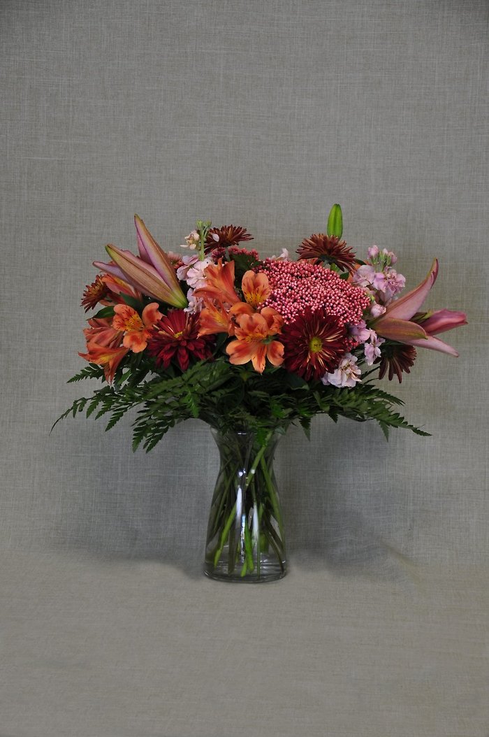 E1006 Mixed Flower Arrangement
