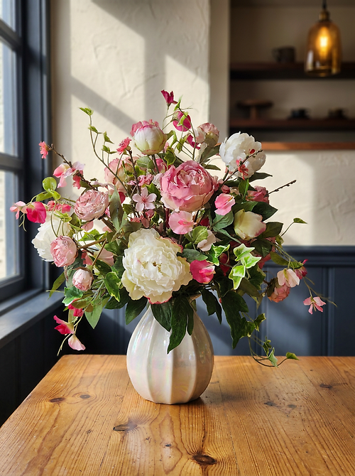 Statement Seasonal Bouquet
